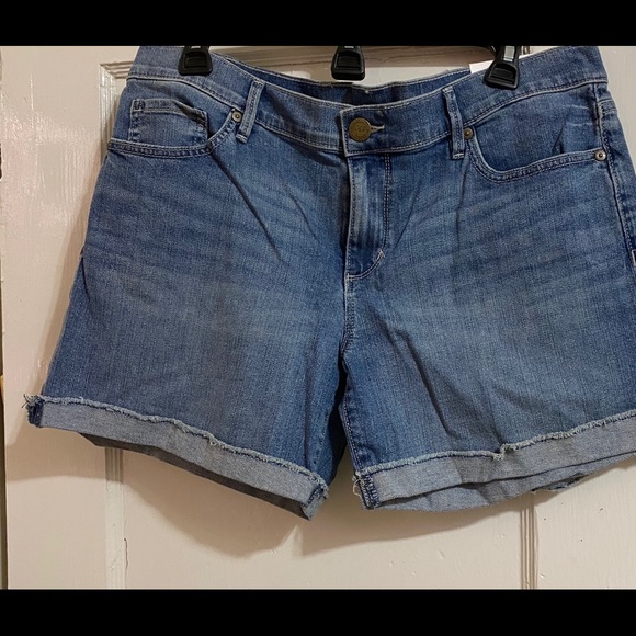 Loft Denim Roll Short - Picture 1 of 2